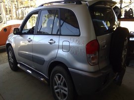 2001 TOYOTA RAV4, SILVER, 2.0L, AT, FWD.   Z26383